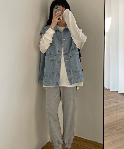 shoppinggo（ショッピングゴー）の「ジレベスト デニムベスト ノースリーブ アウター カーディガン レディース トップス ジャケット デニム 新作  前開き 体型カバー カジュアルコーデトップス ン Gジャン ジージャン（ベスト・レディース・ブルー/ブラック・M）」の10枚目の写真