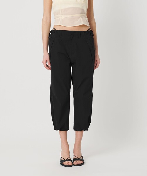 ATTISESSION(アティセッション)の「<ATTISESSION>フィールド クロップド パンツ(その他パンツ・レディース・ブラック/オリーブ・38/36)」の8枚目の写真