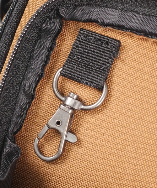 Carhartt(カーハート)の「【UT207】【Carhartt/カーハート】CROSS BODY ZIP BAG(ボディバッグ/ウエストポーチ・メンズ・ブラック/ブラウン・FREE)」の17枚目の写真