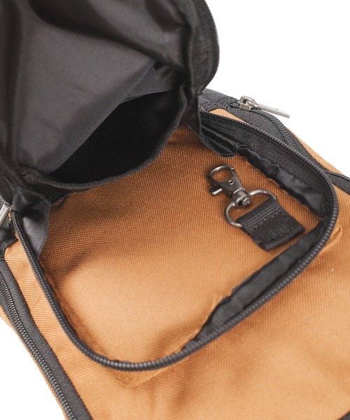Carhartt(カーハート)の「【UT207】【Carhartt/カーハート】CROSS BODY ZIP BAG(ボディバッグ/ウエストポーチ・メンズ・ブラック/ブラウン・FREE)」の16枚目の写真