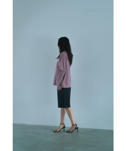 marjour（マージュール）の「MUTED TONES LAYERED LIKE TEE（Tシャツ/カットソー・レディース・ピンク/チャコールグレー/ベージュ・M）」の6枚目の写真
