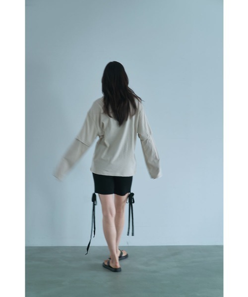 marjour（マージュール）の「MUTED TONES LAYERED LIKE TEE（Tシャツ/カットソー・レディース・ピンク/チャコールグレー/ベージュ・M）」の17枚目の写真