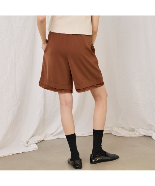 COMMON+HAUS(コモンハウス)の「レイヤード風ショートパンツ(その他パンツ・レディース・ブラック/ベージュ/ブラウン・S/M/L)」の8枚目の写真