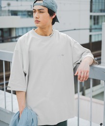ポイントステッチ刺繍Tシャツ