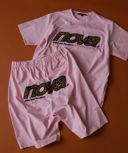 Jungle Storm(ジャングルストーム)の「JUNGLE STORM ロゴプリント半袖Tシャツ/柄ロゴワッペンショーツ 2点セット セットアップ(Tシャツ/カットソー・メンズ・アイボリー/ブラック/ピンク・L/M)」の2枚目の写真