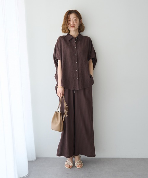 YECCA VECCA(イェッカヴェッカ)の「ストライプ柄ワイドパンツ(その他パンツ・レディース・ネイビー/ブラウン・FREE)」の4枚目の写真