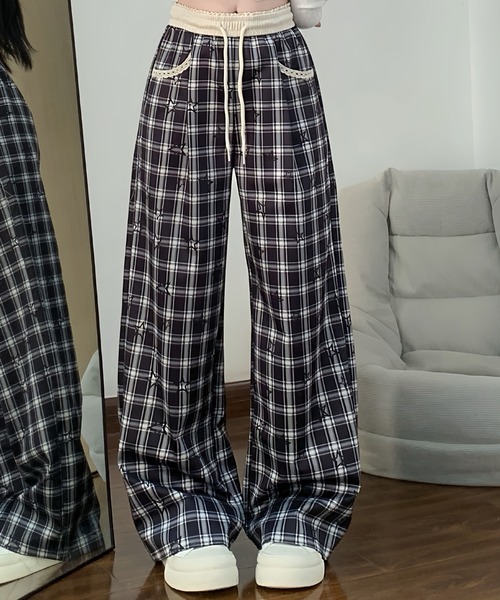 2ly2(トゥーリートゥー)の「チェック柄ワイドパンツ レディース ドロスト ウエストゴム ルーズシルエット(その他パンツ・レディース・ブラック/グリーン・FREE)」の2枚目の写真