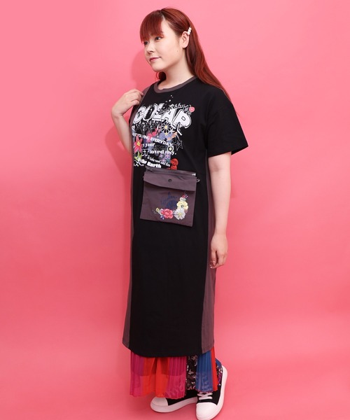 ScoLar（スカラー）の「162614：取り外し可能サコッシュ付き ポップ柄配色ワンピース（ワンピース・レディース・オフホワイト/ブラック・M）」の7枚目の写真