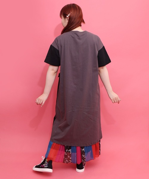 ScoLar（スカラー）の「162614：取り外し可能サコッシュ付き ポップ柄配色ワンピース（ワンピース・レディース・オフホワイト/ブラック・M）」の9枚目の写真