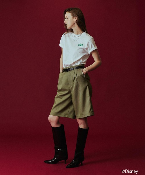 Disney(ディズニー)の「(COLSUN)INCREDIBLY FABULOUS VILLANS S/S TEE(Tシャツ/カットソー・レディース・ホワイト/バーガンディー・S/M)」の7枚目の写真