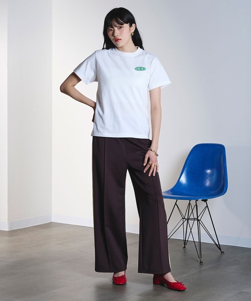 Disney(ディズニー)の「(COLSUN)INCREDIBLY FABULOUS VILLANS S/S TEE(Tシャツ/カットソー・レディース・ホワイト/バーガンディー・S/M)」の11枚目の写真