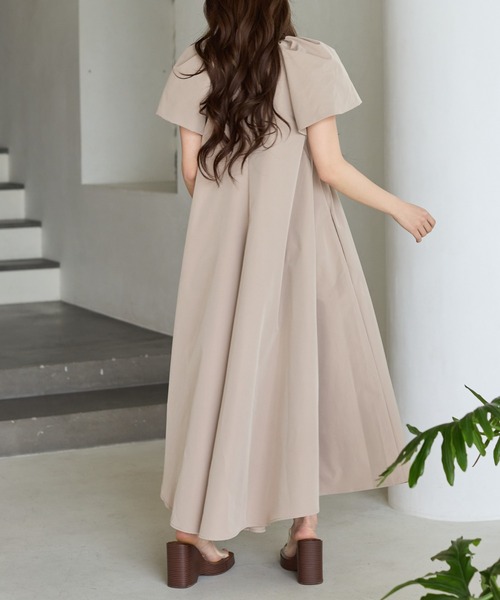 BIRTHDAY BASH(バースデイバッシュ)の「VOLUME SLEEVE A LINE DRESS(ボリュームスリーブAラインドレス)(ワンピース・レディース・ブラック/ホワイト系その他/ピンク/ベージュ・FREE)」の12枚目の写真