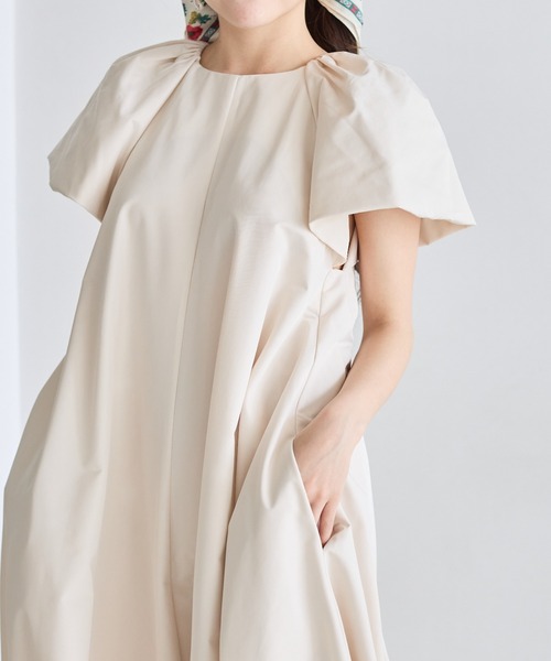 BIRTHDAY BASH(バースデイバッシュ)の「VOLUME SLEEVE A LINE DRESS(ボリュームスリーブAラインドレス)(ワンピース・レディース・ブラック/ホワイト系その他/ピンク/ベージュ・FREE)」の19枚目の写真