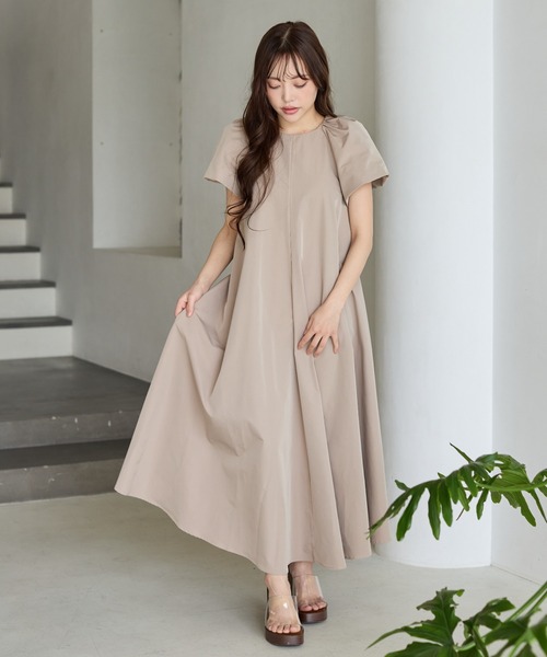 BIRTHDAY BASH(バースデイバッシュ)の「VOLUME SLEEVE A LINE DRESS(ボリュームスリーブAラインドレス)(ワンピース・レディース・ブラック/ホワイト系その他/ピンク/ベージュ・FREE)」の11枚目の写真