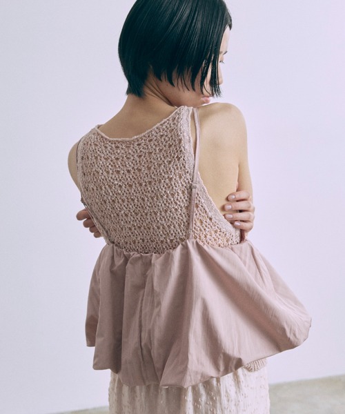 EN NEUME(エンノイム)の「Balloon Gathered Bustier Camisole(キャミソール・レディース・ピンク/ブラック/アイボリー・FREE)」の5枚目の写真