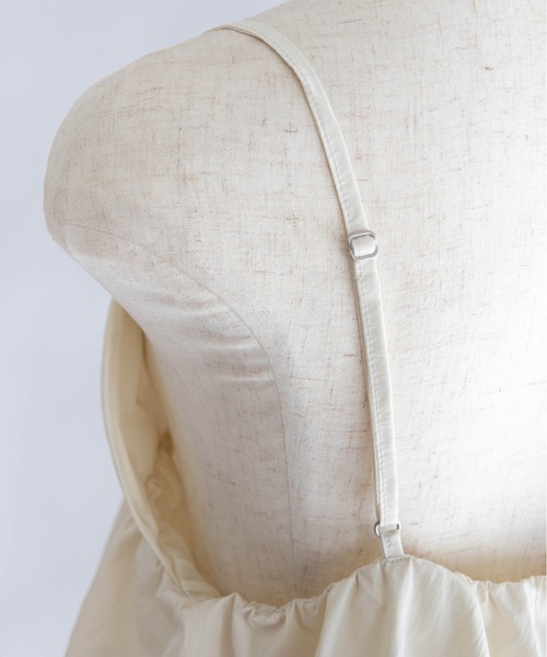 EN NEUME(エンノイム)の「Balloon Gathered Bustier Camisole(キャミソール・レディース・ピンク/ブラック/アイボリー・FREE)」の21枚目の写真