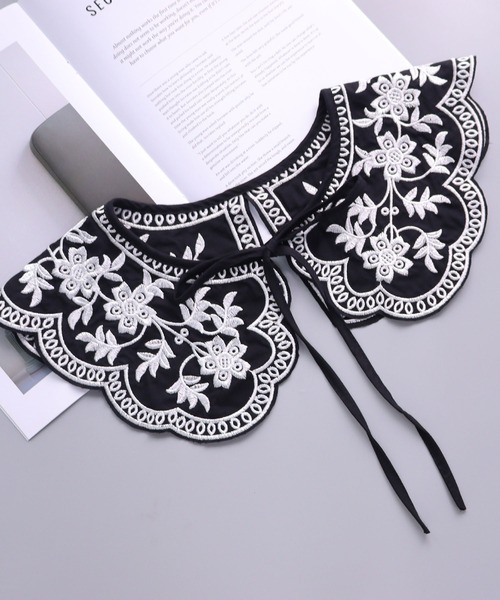LA VORAGINE(ラ ヴォラジネ)の「レース レトロ花柄 刺繍 つけ襟【マルチウェイ】(マフラー・レディース・Black/White・M)」の14枚目の写真