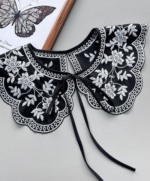 LA VORAGINE(ラ ヴォラジネ)の「レース レトロ花柄 刺繍 つけ襟【マルチウェイ】(マフラー・レディース・Black/White・M)」の16枚目の写真
