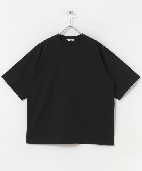 URBAN RESEARCH DOORS(アーバンリサーチドアーズ)の「『速乾/接触冷感/UVカット』Sorona ラウンドカラーショートスリーブTシャツ(Tシャツ/カットソー・メンズ・ライトグレー/ボルドー/ブラック・LARGE/MEDIUM)」の10枚目の写真