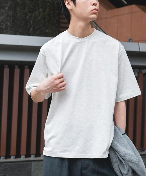 URBAN RESEARCH DOORS(アーバンリサーチドアーズ)の「『速乾/接触冷感/UVカット』Sorona ラウンドカラーショートスリーブTシャツ(Tシャツ/カットソー・メンズ・ライトグレー/ボルドー/ブラック・LARGE/MEDIUM)」の12枚目の写真