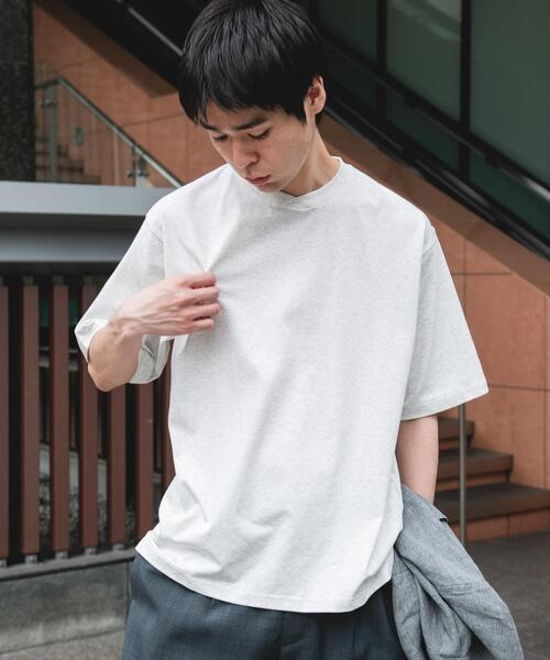 URBAN RESEARCH DOORS(アーバンリサーチドアーズ)の「『速乾/接触冷感/UVカット』Sorona ラウンドカラーショートスリーブTシャツ(Tシャツ/カットソー・メンズ・ライトグレー/ボルドー/ブラック・LARGE/MEDIUM)」の13枚目の写真