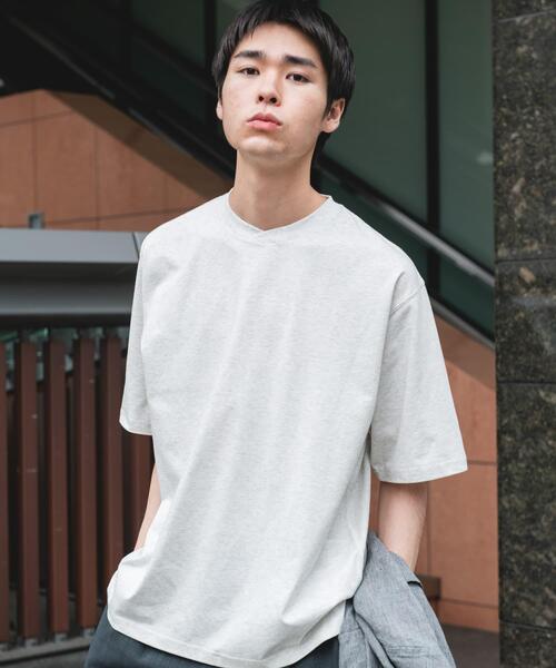 URBAN RESEARCH DOORS(アーバンリサーチドアーズ)の「『速乾/接触冷感/UVカット』Sorona ラウンドカラーショートスリーブTシャツ(Tシャツ/カットソー・メンズ・ライトグレー/ボルドー/ブラック・LARGE/MEDIUM)」の14枚目の写真