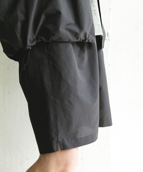 MARMOT（マーモット）の「『別注』Marmot×DOORS　DOT AIR SHORTS（その他パンツ・メンズ・カーキ/スミクロ/ブルー・MEDIUM/LARGE/X-LARGE）」の21枚目の写真