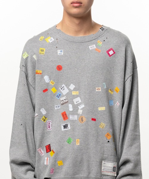 Maison MIHARA YASUHIRO(メゾンミハラヤスヒロ)の「Price Tag Sticker Printed Knit Sweater(ニット/セーター・メンズ・ホワイト/グレー/ブラック・44/46/48)」の17枚目の写真
