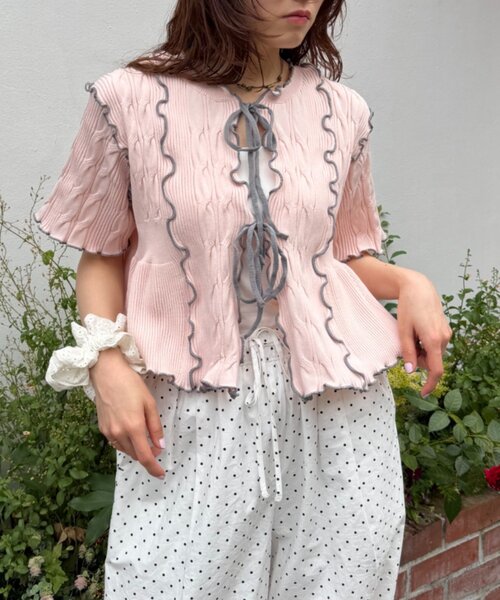 w closet(ダブルクローゼット)の「半袖配色ボレロカーデ 夏服(カーディガン/ボレロ・レディース・ネイビー/ピンク/オフホワイト/ブルー・FREE)」の4枚目の写真