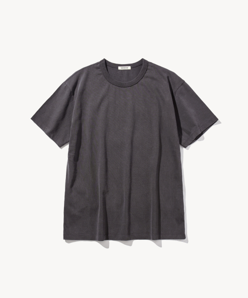 DENMADE(デンメイド)の「DEN002 Blank Faded Tee (Charcoal)(Tシャツ/カットソー・メンズ・その他・MEDIUM/LARGE/X-LARGE)」の1枚目の写真