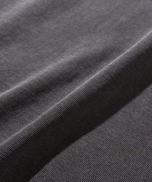 DENMADE(デンメイド)の「DEN002 Blank Faded Tee (Charcoal)(Tシャツ/カットソー・メンズ・その他・MEDIUM/LARGE/X-LARGE)」の3枚目の写真
