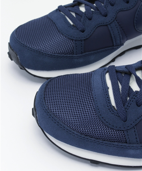 NIKE（ナイキ）の「【NIKE/ナイキ】　チャレンジャー（スニーカー・メンズ・ベージュ/ブラック/ネイビー・28/27/26）」の8枚目の写真