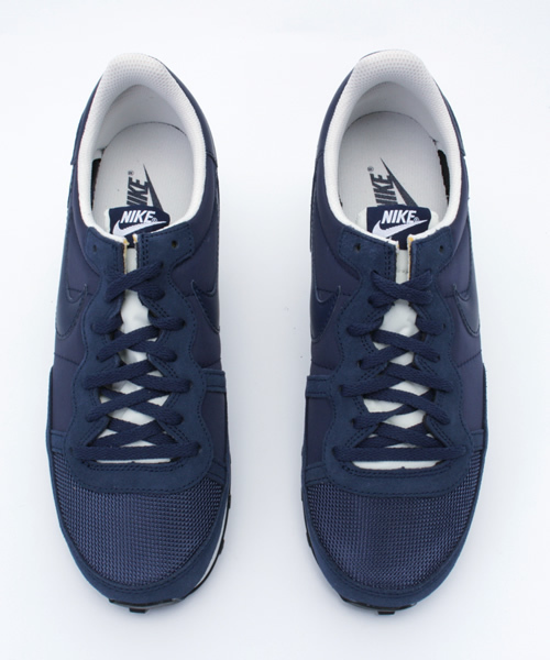 NIKE（ナイキ）の「【NIKE/ナイキ】　チャレンジャー（スニーカー・メンズ・ベージュ/ブラック/ネイビー・28/27/26）」の12枚目の写真