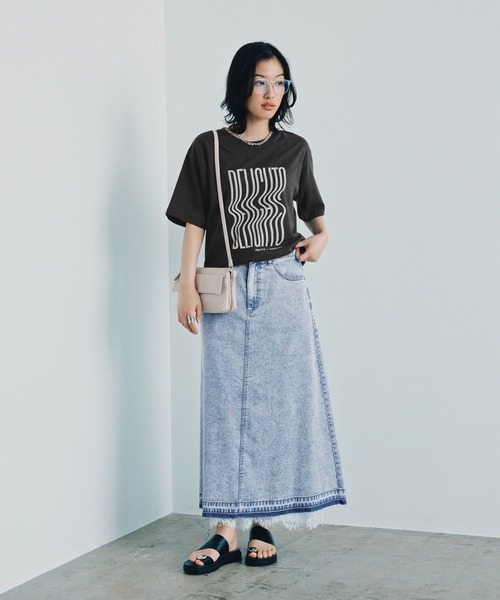 LEPSIM(レプシィム)の「フラップお財布ショルダー 910560(ショルダーバッグ・レディース・ブラック/アイボリー・ONE SIZE)」の4枚目の写真