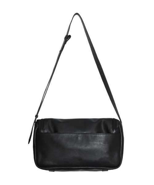 YArKA（ヤーカ）の「【YArKA/ヤーカ】real leather round zip shoulder bag [tdht7] / ラウンドzipショルダーバッグ（ショルダーバッグ・レディース・ブラック・FREE）」の7枚目の写真