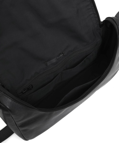YArKA（ヤーカ）の「【YArKA/ヤーカ】real leather round zip shoulder bag [tdht7] / ラウンドzipショルダーバッグ（ショルダーバッグ・レディース・ブラック・FREE）」の13枚目の写真