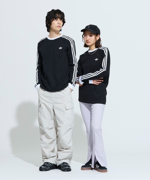 adidas(アディダス)の「スリーストライプス ロングスリーブ Tシャツ / ロンT / アディダスオリジナルス adidas Originals(Tシャツ/カットソー・メンズ・ブラック・SMALL/X-LARGE/MEDIUM/LARGE/X-SMALL/XX-SMALL/3XL/XX-LARGE)」の2枚目の写真