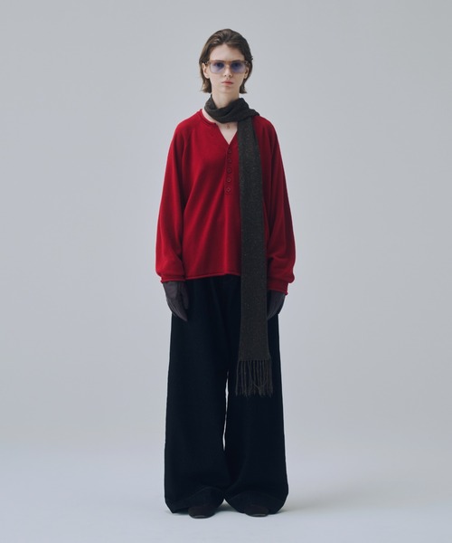 soerte(ソエルテ)の「Wool Blend Rolled Edge Henley Neck Knit / ウールブレンドヘンリーネックニット(ニット/セーター・メンズ・レッド/グレー/ブラウン/ブラック・3/1/2)」の17枚目の写真