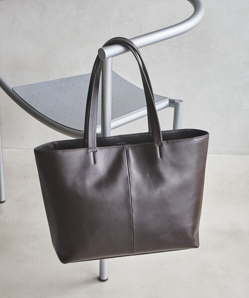 green label relaxing(グリーンレーベルリラクシング)の「GLR ファンクショナル V3 レザー トートバッグ(トートバッグ・メンズ・ネイビー/ダークブラウン/ブラック・FREE)」の4枚目の写真