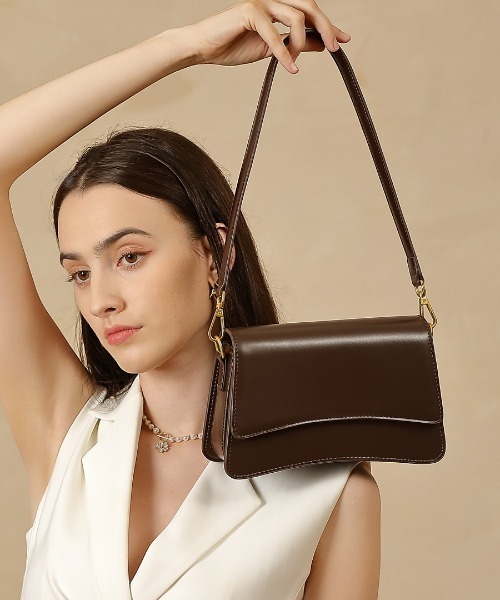 NiiNa(ニーナ)の「【 NiiNa / ニーナ 】高品質レザー2wayスリムシルエットショルダーバッグ(ショルダーバッグ・レディース・レッド・FREE)」の20枚目の写真