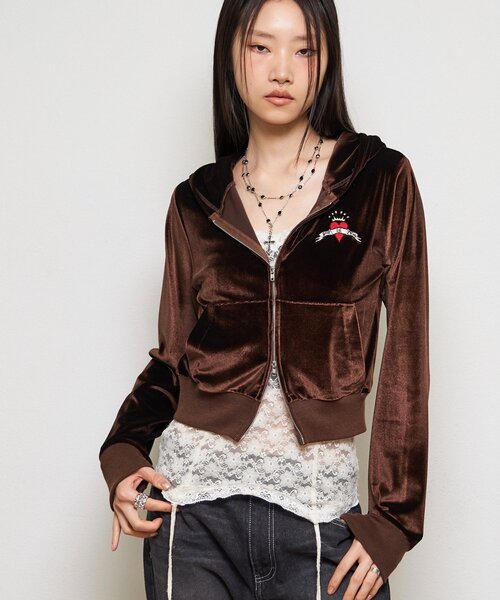 WHO'S WHO gallery(フーズフーギャラリー)の「【26AW LOOK掲載品番】ベロアインクドチビパーカー(パーカー・レディース・ブラウン/ピンク/ブルー・FREE)」の10枚目の写真