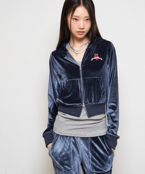 WHO'S WHO gallery(フーズフーギャラリー)の「【26AW LOOK掲載品番】ベロアインクドチビパーカー(パーカー・レディース・ブラウン/ピンク/ブルー・FREE)」の8枚目の写真
