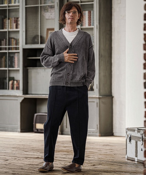 CAMBIO(カンビオ)の「mcg3866-Faded Wash V Neck Knit Cardigan ニットカーディガン(PF-262-015)(カーディガン/ボレロ・メンズ・ブラック/ブルー/マスタード/グレイッシュベージュ・M/L)」の9枚目の写真