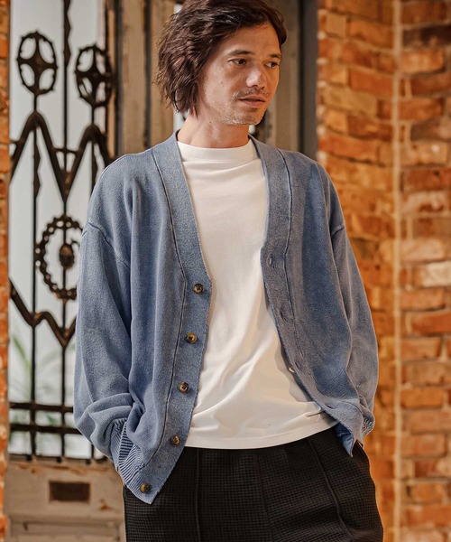 CAMBIO(カンビオ)の「mcg3866-Faded Wash V Neck Knit Cardigan ニットカーディガン(PF-262-015)(カーディガン/ボレロ・メンズ・ブラック/ブルー/マスタード/グレイッシュベージュ・M/L)」の21枚目の写真