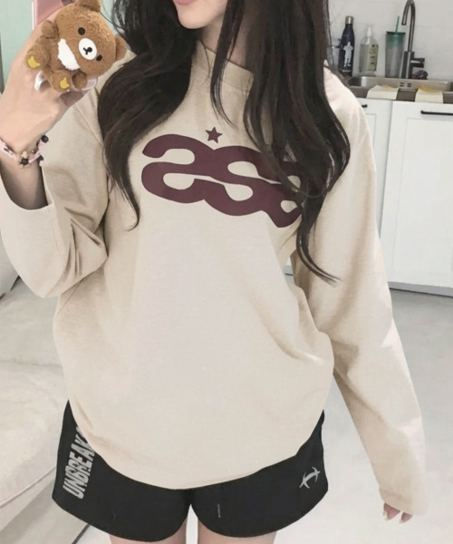 VIVID LADY(ビビッドレディー)の「SSSプリント 長袖トップス ロンT(Tシャツ/カットソー・レディース・ベージュ/ブラック/ホワイト・FREE)」の3枚目の写真
