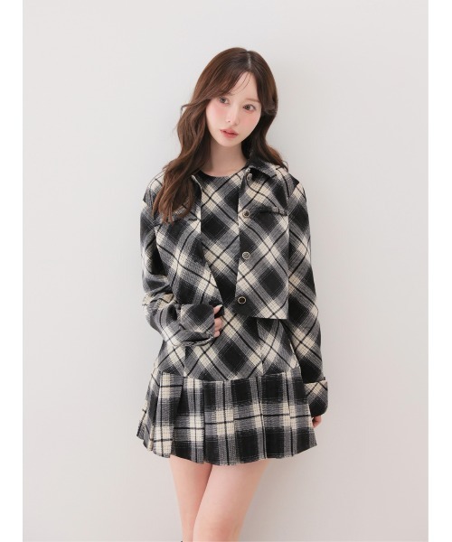 M me eme(エムミーエメ)の「Check shirt collar cropped jacket(eme10865)(その他アウター・レディース・ブラウン/ブラック・FREE)」の11枚目の写真