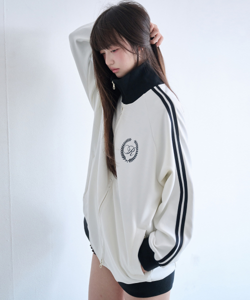 REISE MIYA（レイズミヤ）の「ハチ ROUJE PARIS トラックトップス [IVORY]（ナイロンジャケット・レディース・その他・SMALL/MEDIUM）」の2枚目の写真