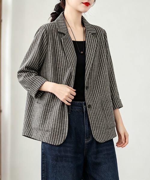 ReRe(リリ)の「ストライプ柄テーラードカラージャケット(テーラードジャケット・レディース・ストライプ・LARGE/MEDIUM/X-LARGE)」の3枚目の写真