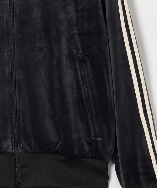 adidas(アディダス)の「adidas/アディダス ファイヤーバード ベロア トラックトップ/FIREBIRD VELOR TRACK TOP(ブルゾン・メンズ・ブラック/オフホワイト・X-LARGE/LARGE/MEDIUM)」の5枚目の写真