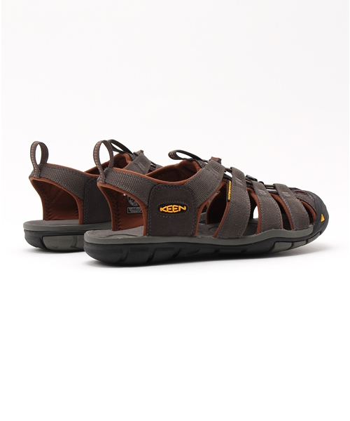 KEEN（キーン）の「CLEARWATER CNX / クリアウォーター シーエヌエックス / メンズ サンダル（サンダル・メンズ・グレー・26.0cm/29.0cm/27.0cm/26.5cm/27.5cm/25.5cm/25.0cm/28.0cm/30cm）」の4枚目の写真